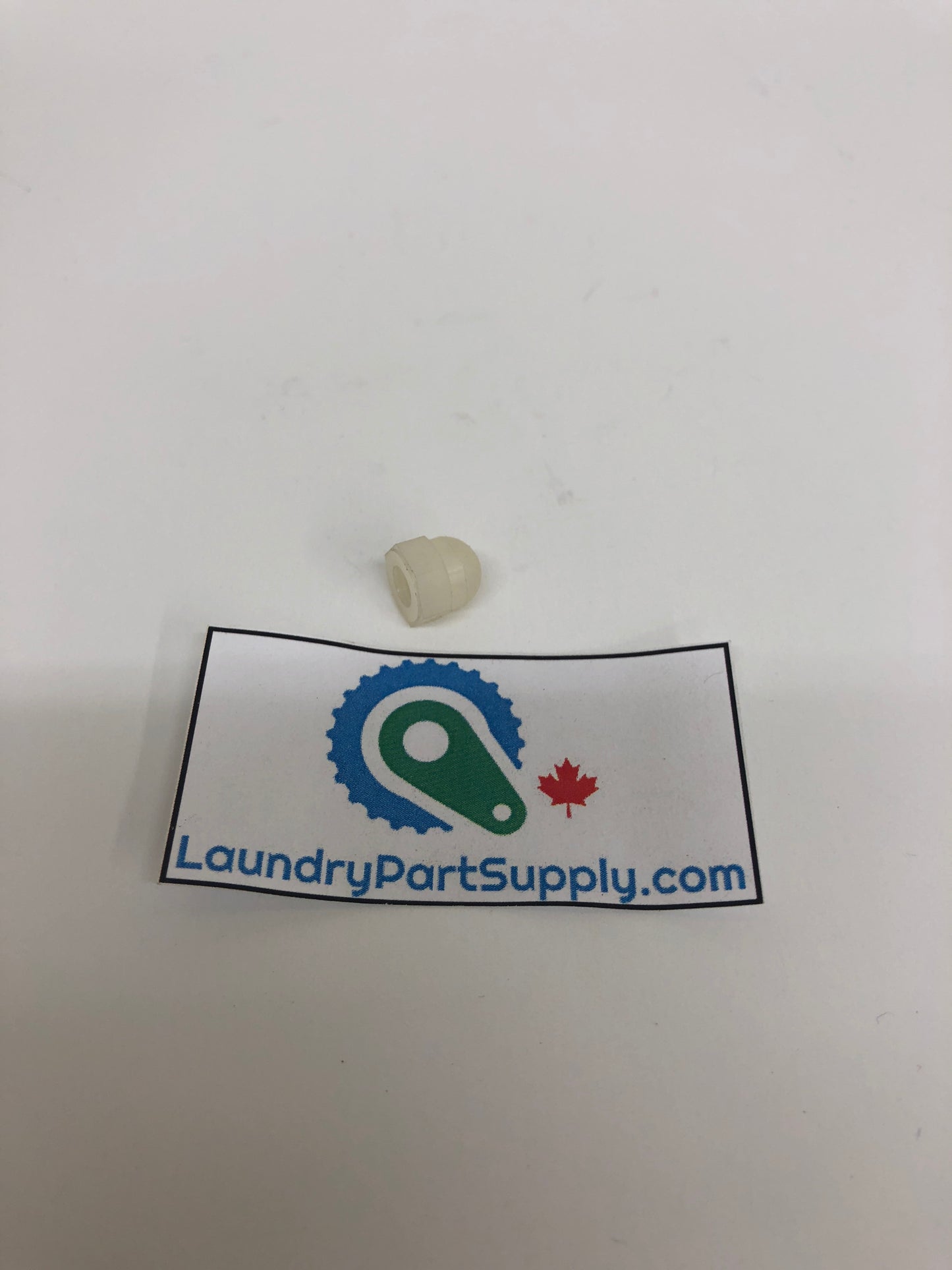 10-32 NYLON ACORN NUT - WHITE